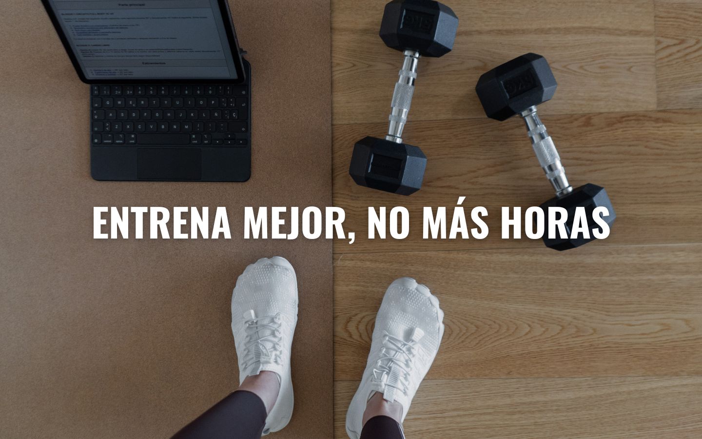 En este momento estás viendo Descubre por qué entrenar más horas no siempre significa obtener mejores resultados y qué necesita realmente el músculo femenino para seguir cambiando.